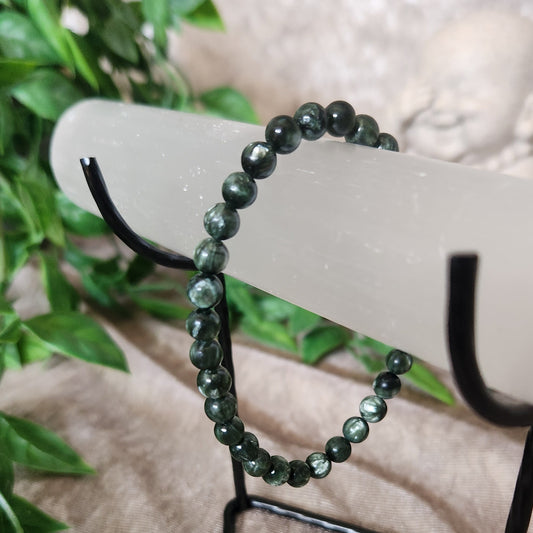 Seraphinite Bracelet – Crystal for Spiritual Awakening & Healing – Spellbound Crystal Boutique