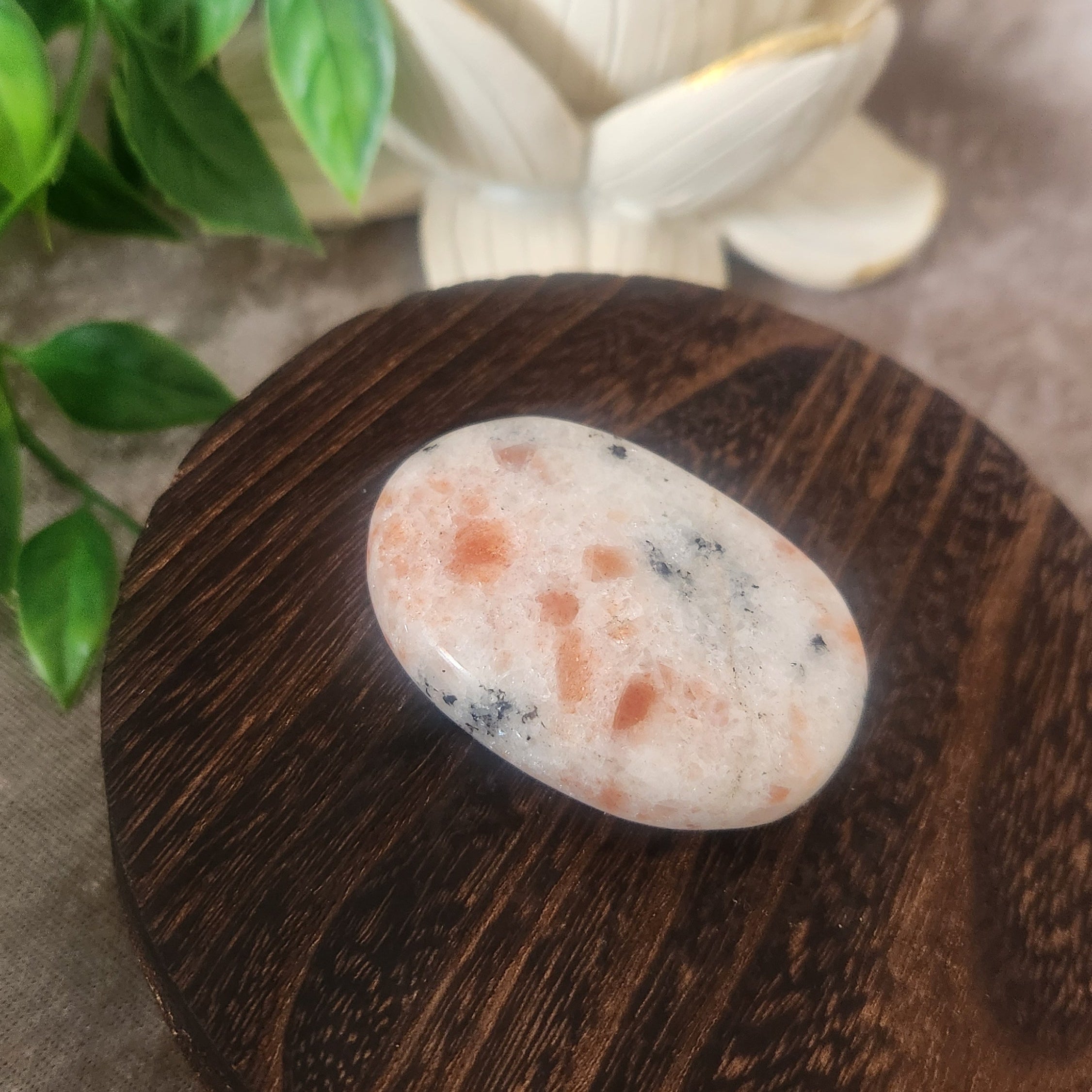 Sunstone Palm Stone – Crystal of Joy, Leadership & Abundance – Spellbound Crystal Boutique