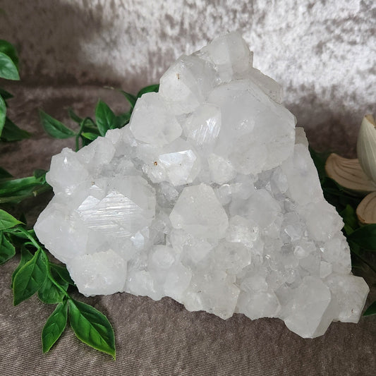 White Apophyllite Cluster – Crystal for Clarity & Spiritual Light (1.7 kg) – Spellbound Crystal Boutique