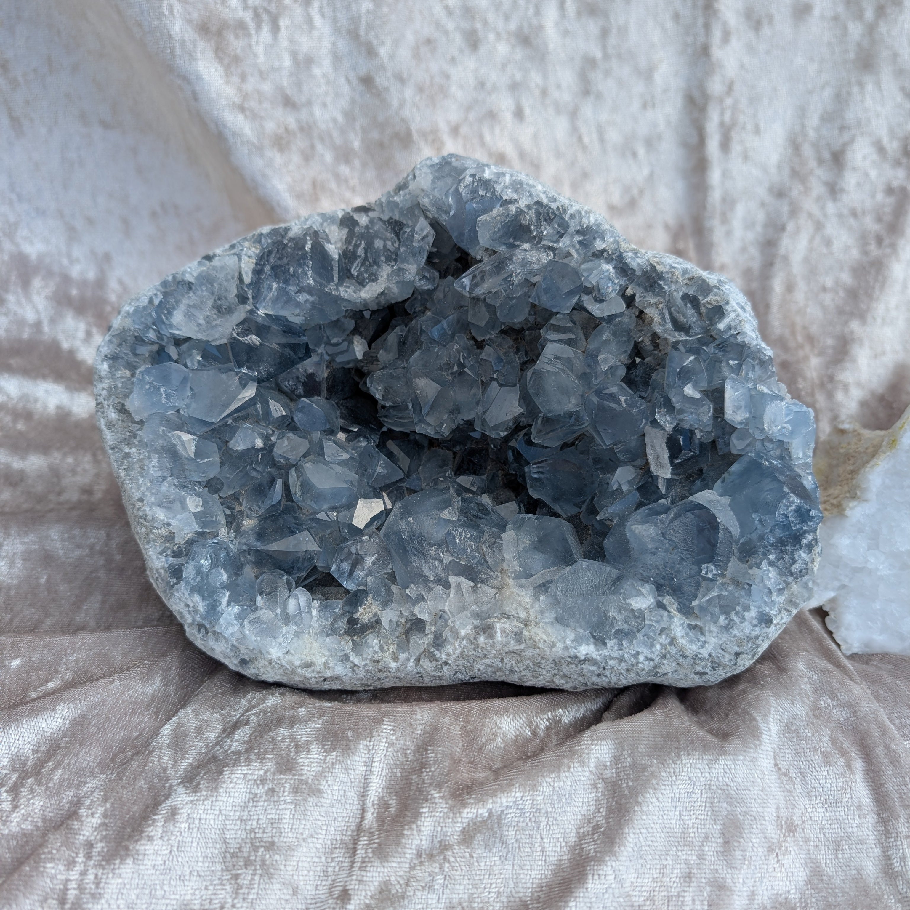 Huge Sparkling Blue Crystal. 4.7kg Celestite Cluster Geode