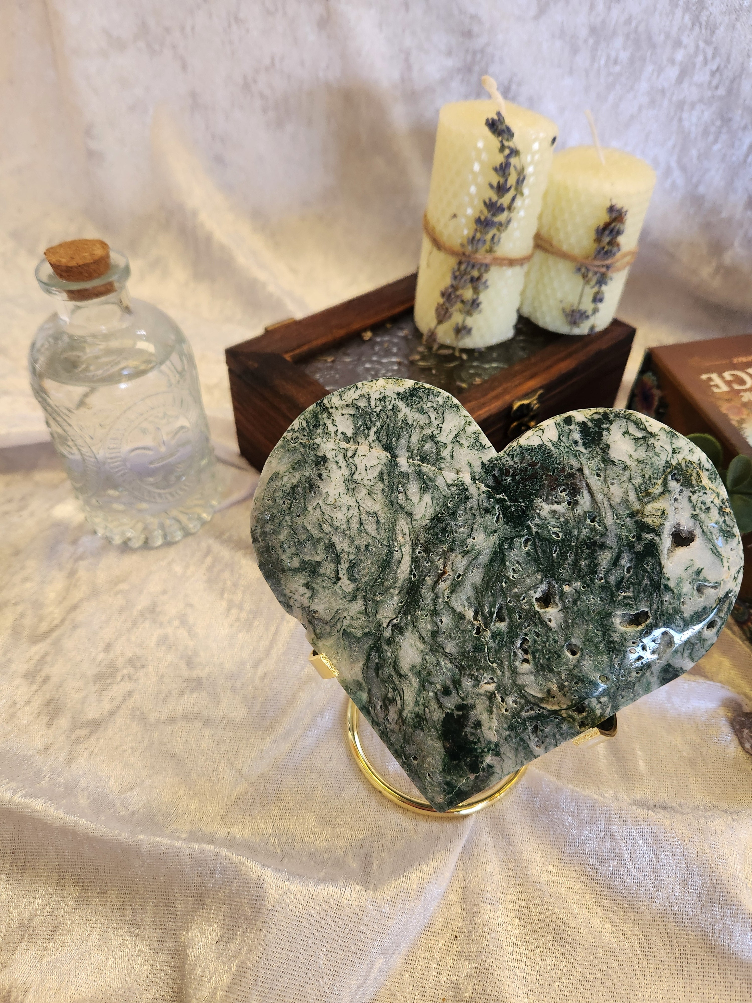 Moss_Agate_Heart_-_boho_decor_on_white_velvet_background