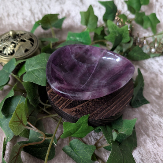 Purple Fluorite Bowl – Crystal of Intuition, Clarity & Spiritual Calm – Spellbound Crystal Boutique