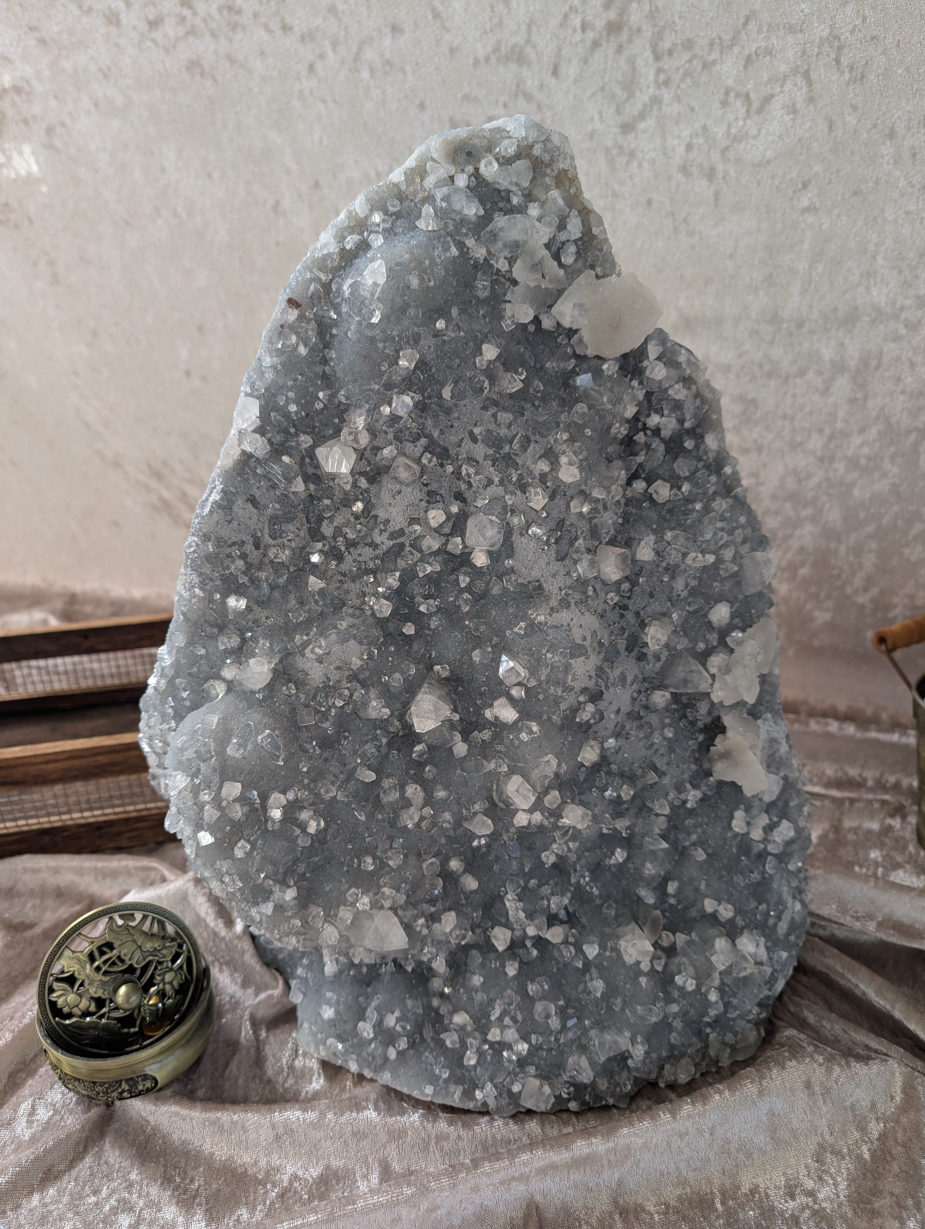 Chalcedony with Apophyllite & Zeolite Cluster. Calming crystal for serenity and boho luxe décor.